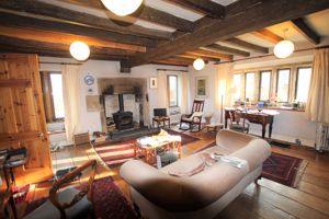 Living room - click for photo gallery